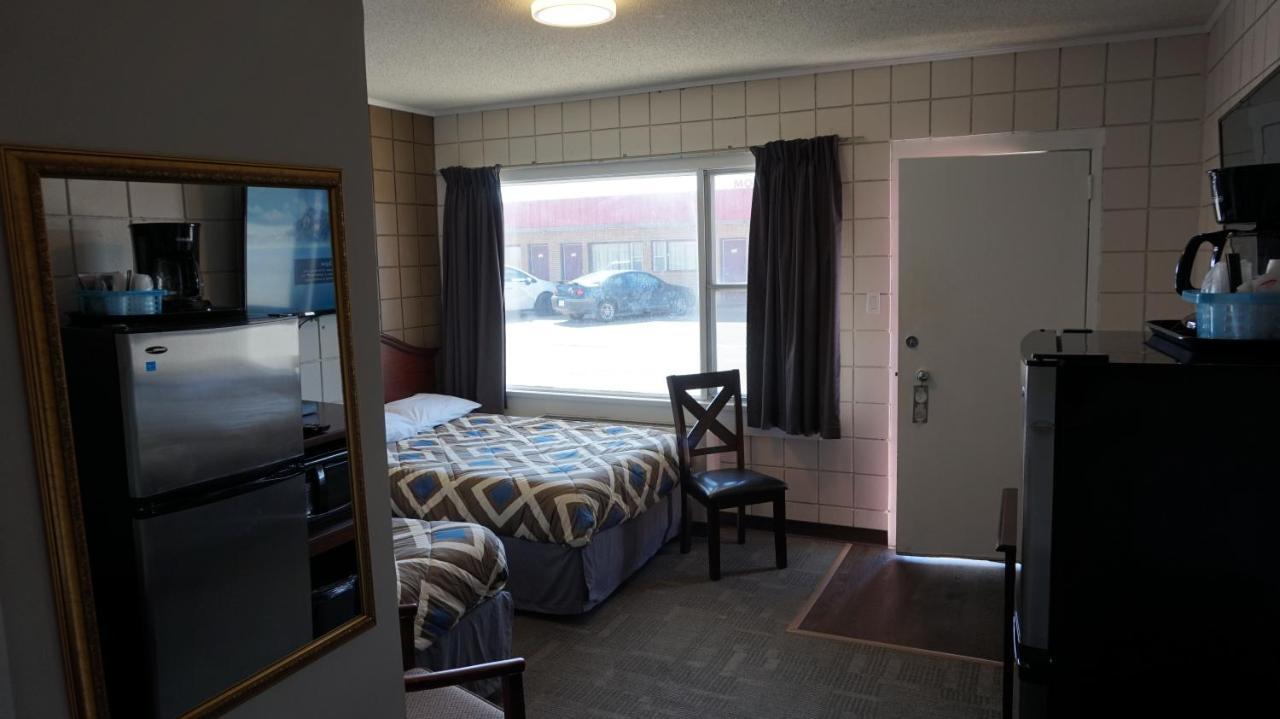Caravel Motel Swift Current Εξωτερικό φωτογραφία