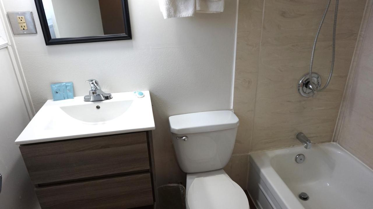 Caravel Motel Swift Current Εξωτερικό φωτογραφία