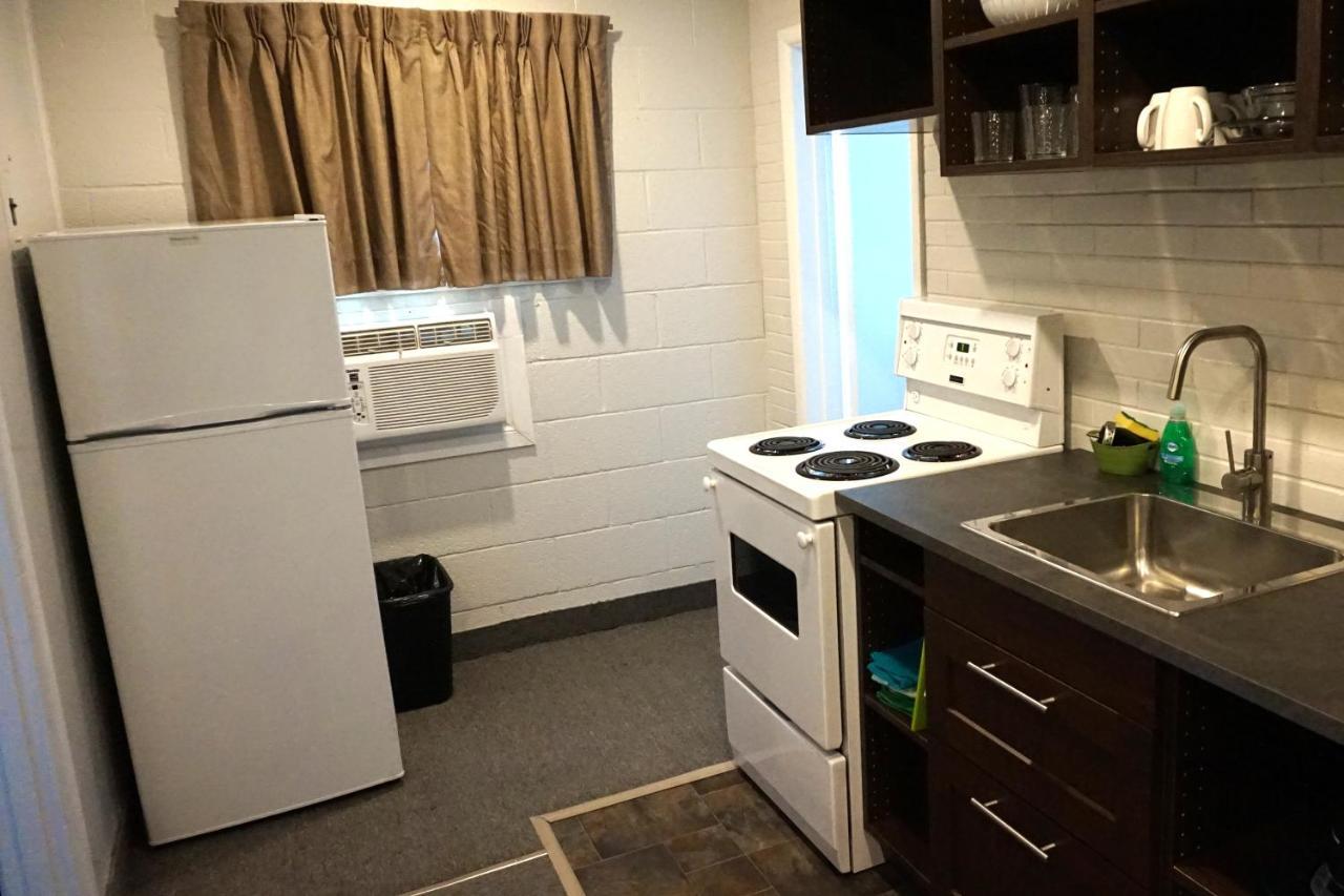Caravel Motel Swift Current Εξωτερικό φωτογραφία